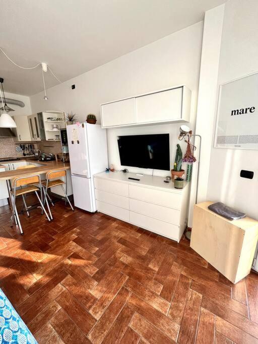 Apartament Casa Solymar Vallecrosia Zewnętrze zdjęcie